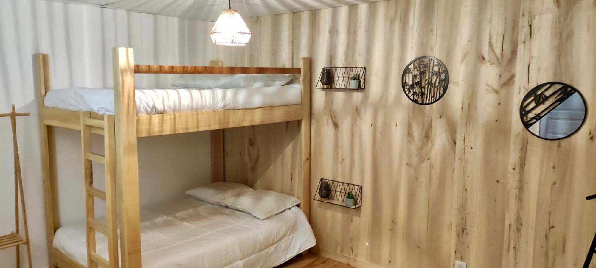 Appartement 2 Chambres Avec Wifi Centre De Descartes エクステリア 写真