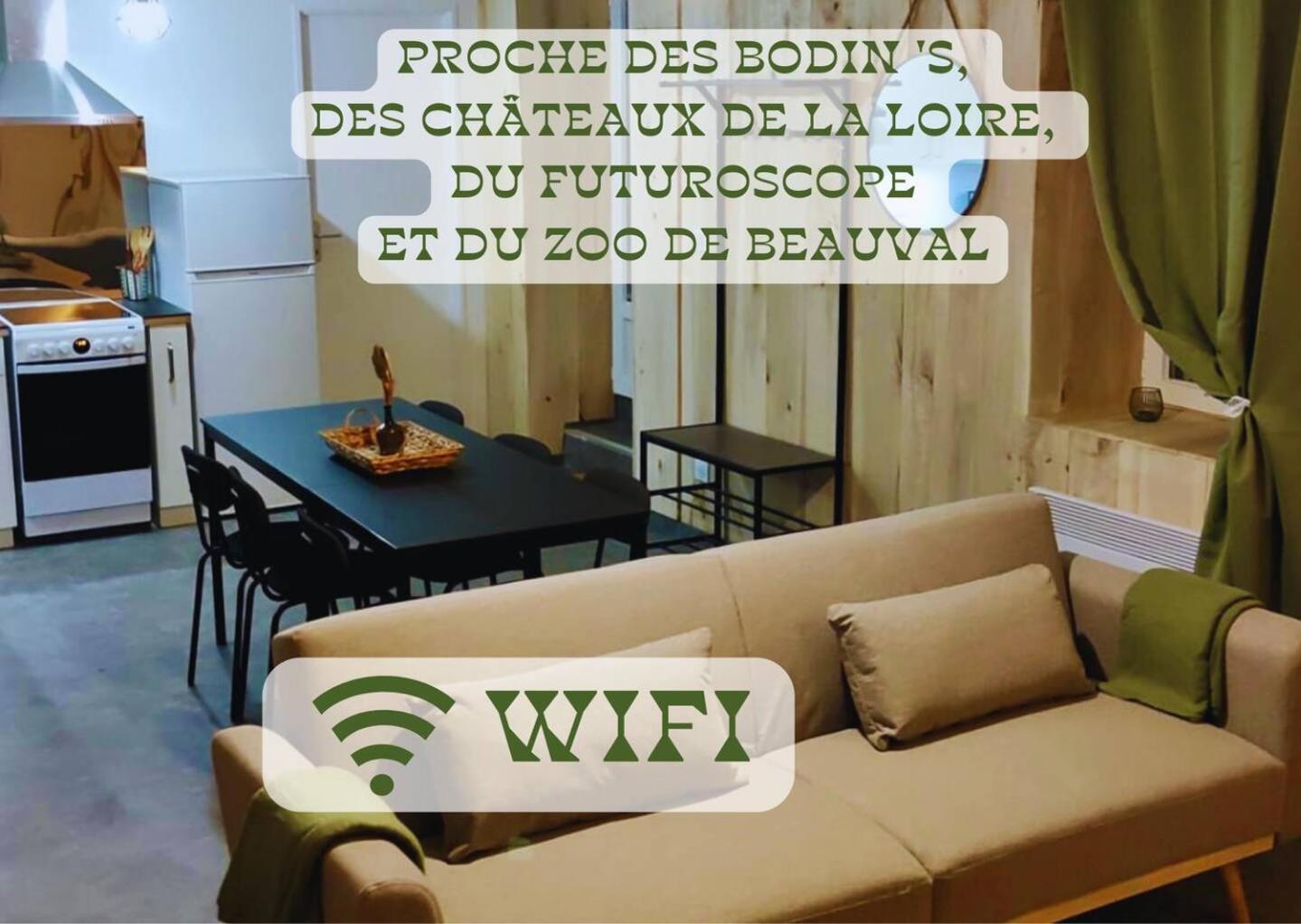 Appartement 2 Chambres Avec Wifi Centre De Descartes エクステリア 写真